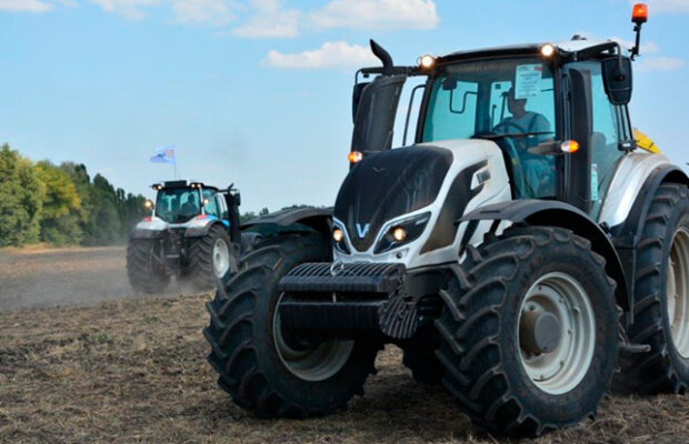 Valtra Smart Tour 2018: демонстрація фінських технологій у Черкасах