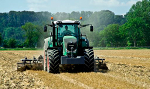 Fendt 828 Vario является “Трактором 2011 года”