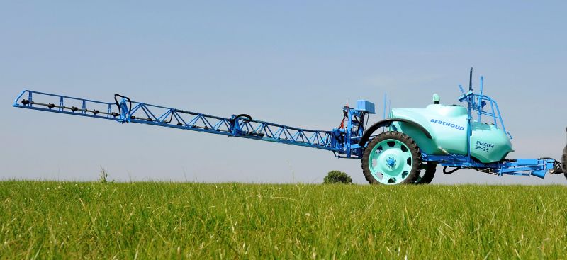 Обприскувачі Berthoud Tracker DPA 3200