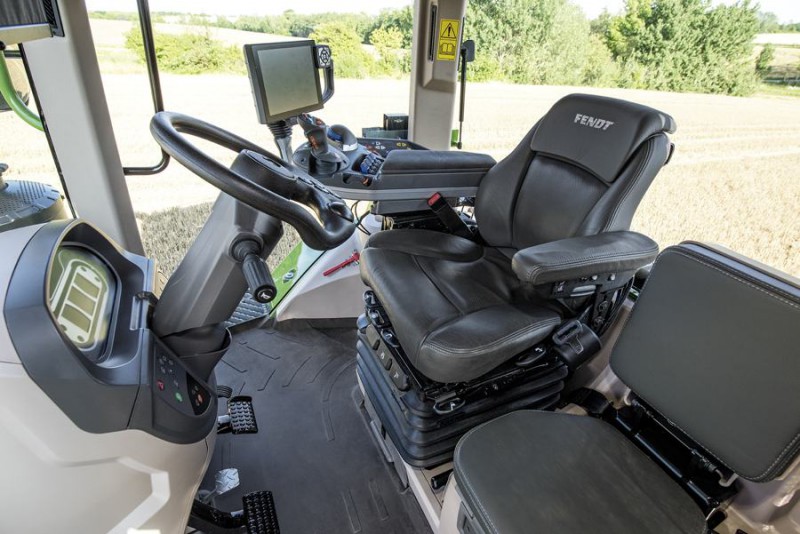 Гусеничні трактори Fendt  900 Vario MT