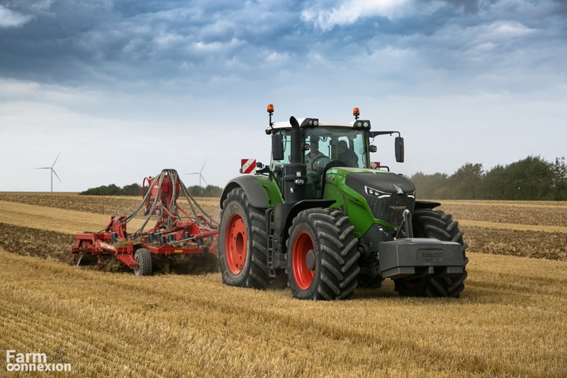 Колісні трактори Fendt 1000 Vario