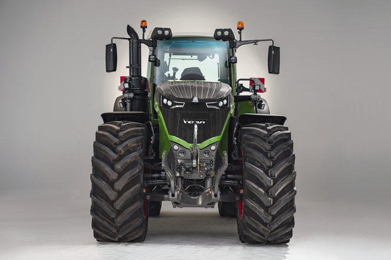 Колісні трактори Fendt 1000 Vario