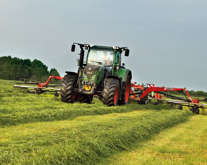 Колісні трактори Fendt 700 Vario