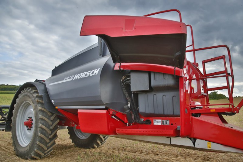 Причіпні обприскувачі Horsch Leeb LT і GS