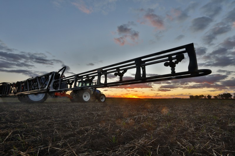 Причіпні обприскувачі Horsch Leeb AX
