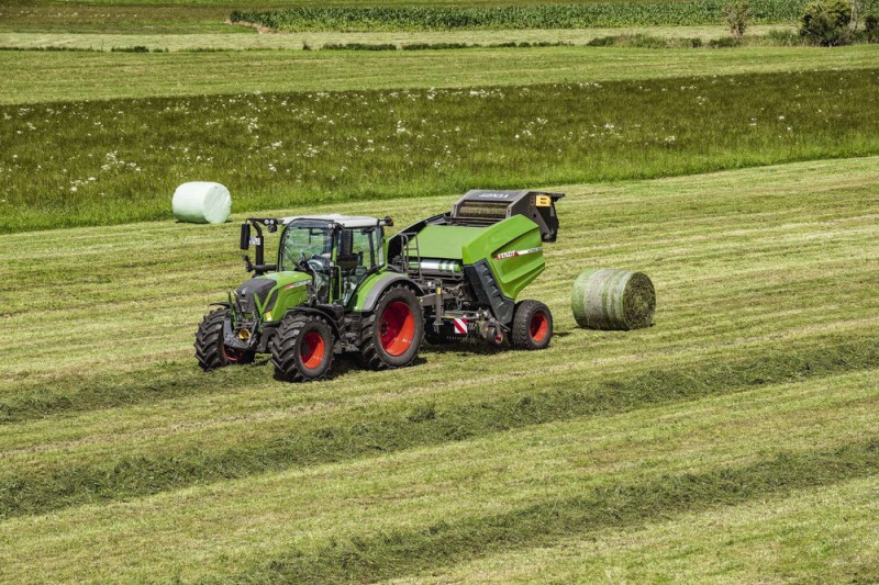Прес-підбирачі Fendt Rotana 130F