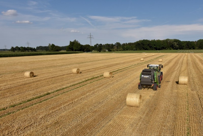 Прес-підбирачі Fendt Rotana 160/180 V