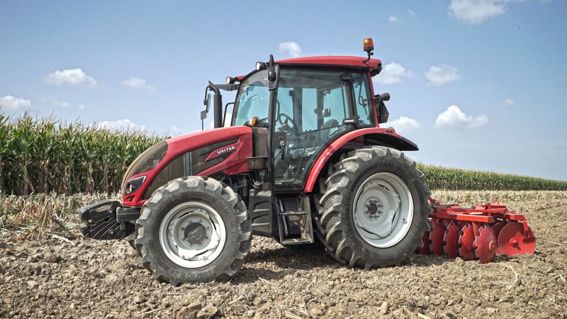 Колісні трактори Valtra Серії A