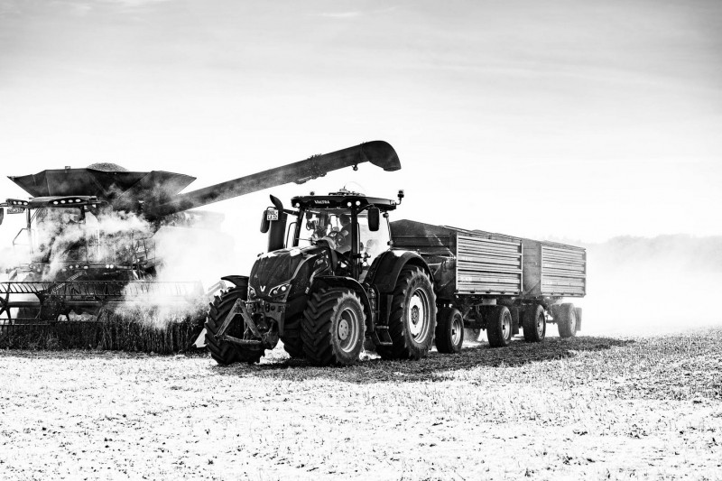Колісні трактори Valtra серії S
