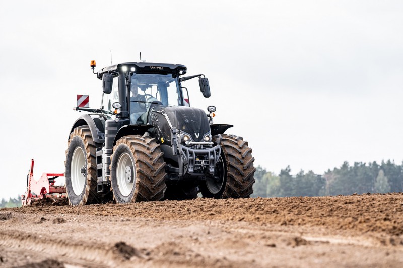 Колісні трактори Valtra серії S