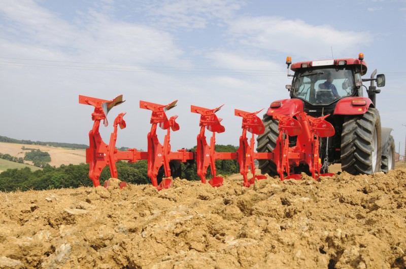 Плуг навісний KUHN MULTI-MASTER 123