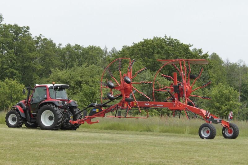 Валкоутворювач KUHN з двома роторами GA 6930
