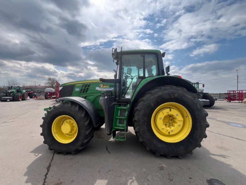 Колісний трактор John Deere 6195М