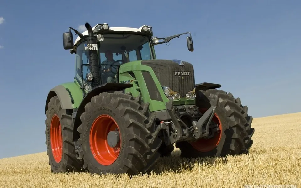 2006 — Дистрибуція Fendt