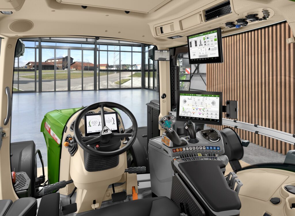 Fendt 1000 Vario wheeled tractors