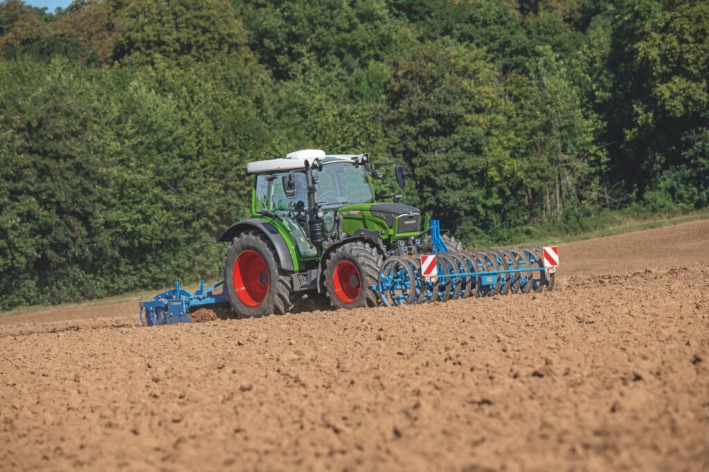 Fendt 200 Vario wheeled tractors
