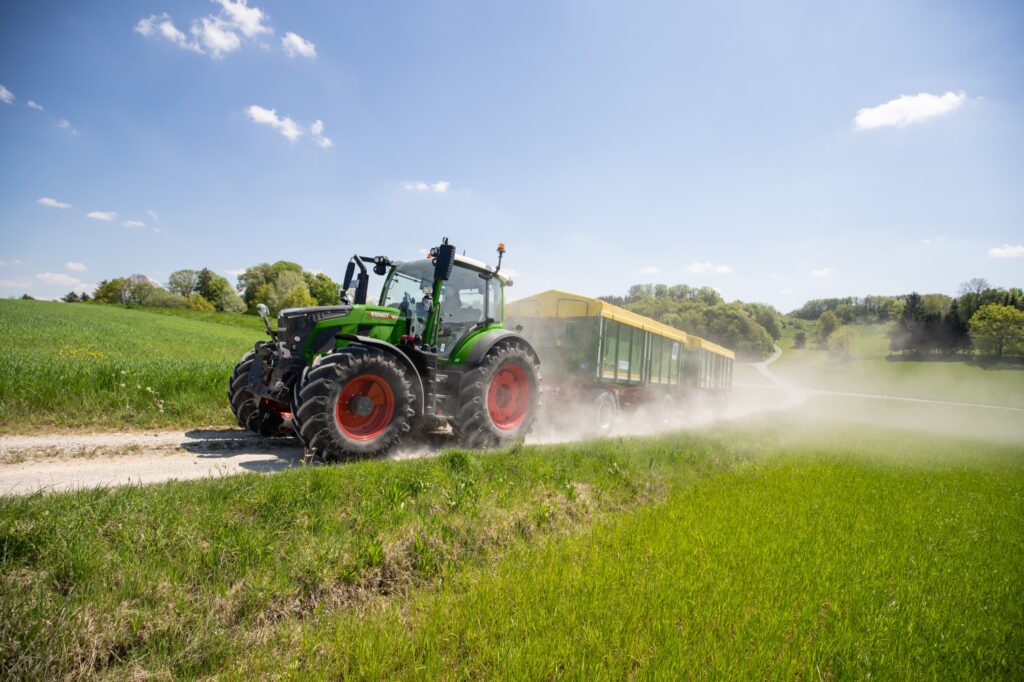 Fendt 500 Vario wheeled tractors