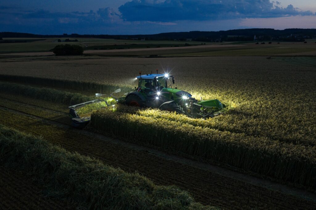 Fendt 900 Vario wheeled tractors
